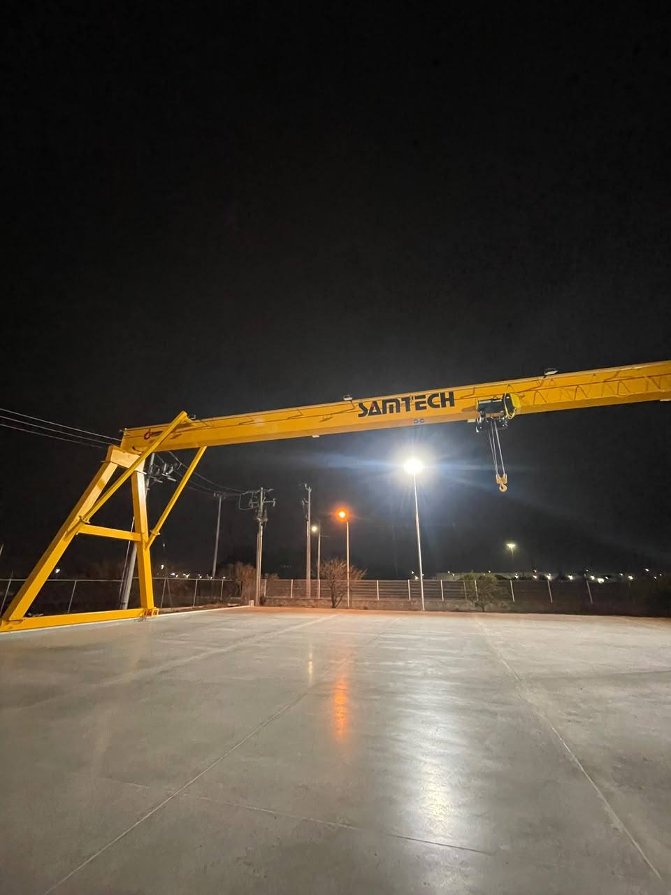 Cranes & Hoist